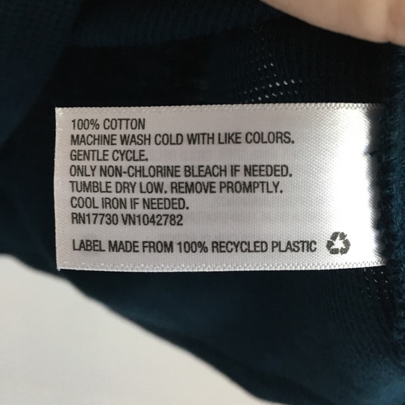 Wild Fable Crop Top Button up - Picture 3 of 4